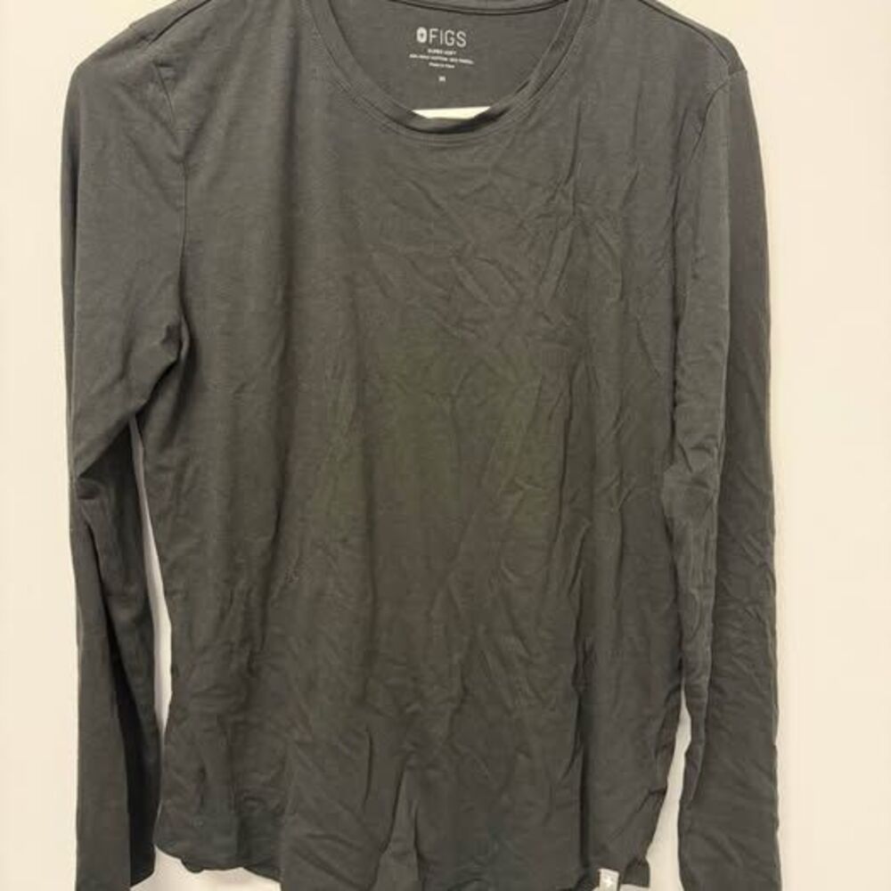 Figs long sleeve t shirt underscrub